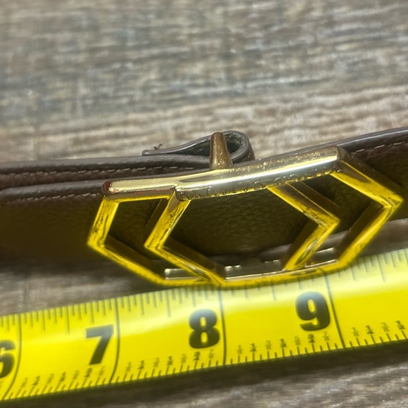 Vince Camuto S Brown Leather Belt with Gold Buckle GUC barely worn - Picture 10 of 10